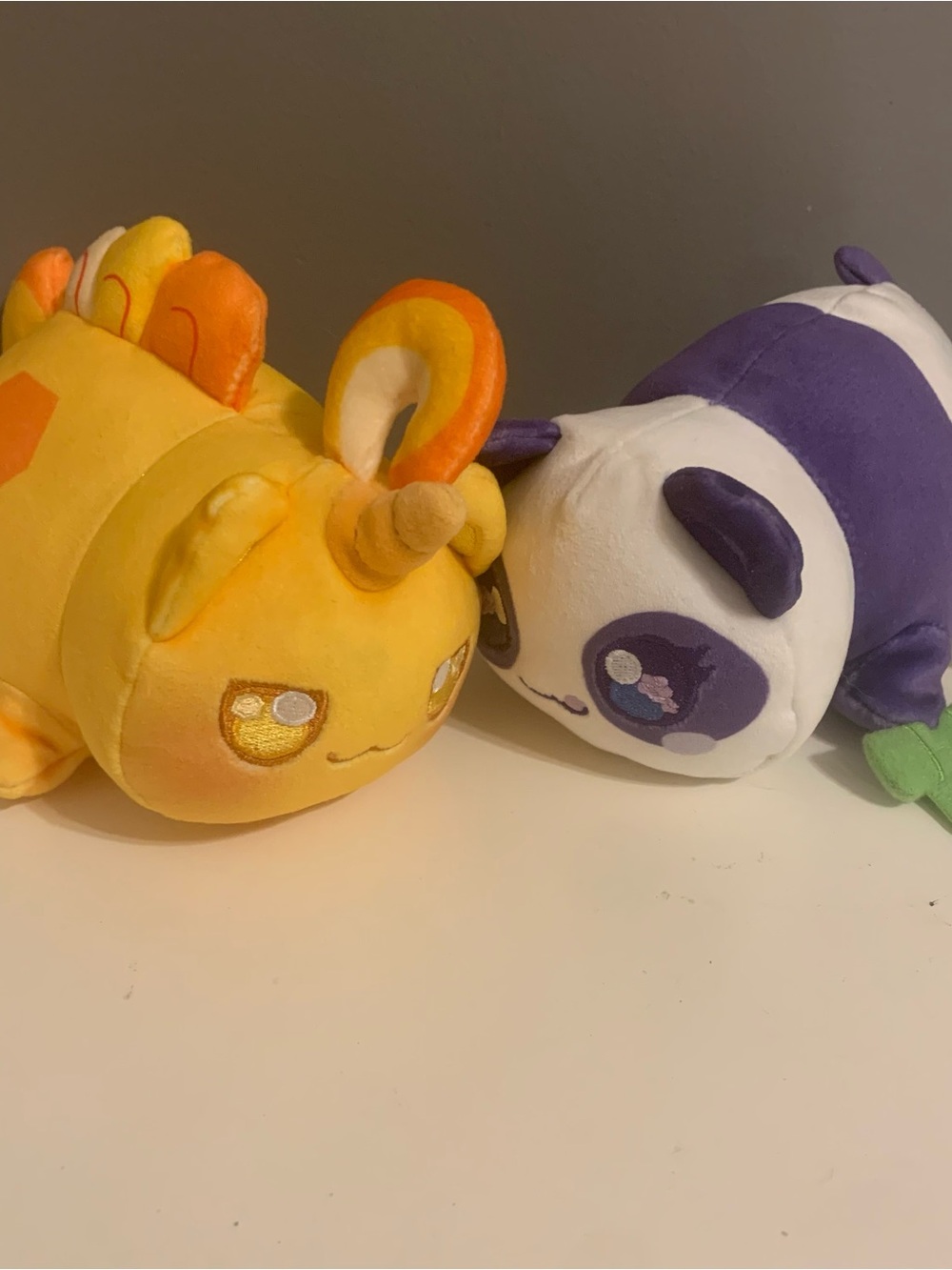 Aphmau MeeMeows Glitter Edition Cat Kitty  Mystery 6" Stuffed Animal Plush set